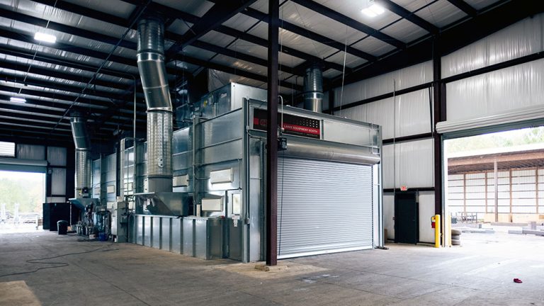 Industrial LE paint booth